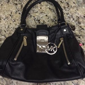 Black Michael Kors purse