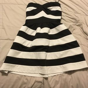 I am selling this very soft dress