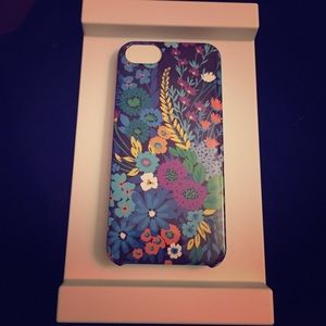 Vera Bradley snap on phone case for iPhone 5