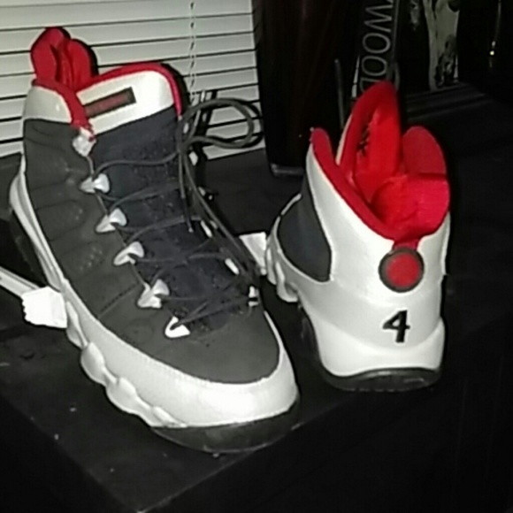 Jordan's 4