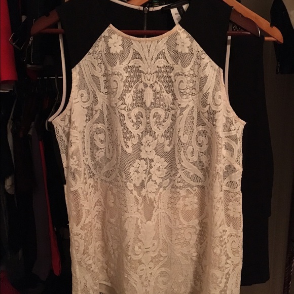 BCBG sleeveless lace blouse