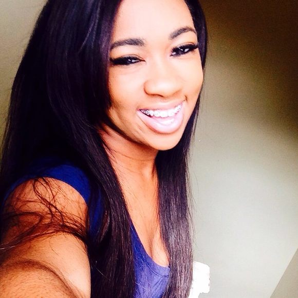 Meet your Posher, Keily - Picture 1 of 1