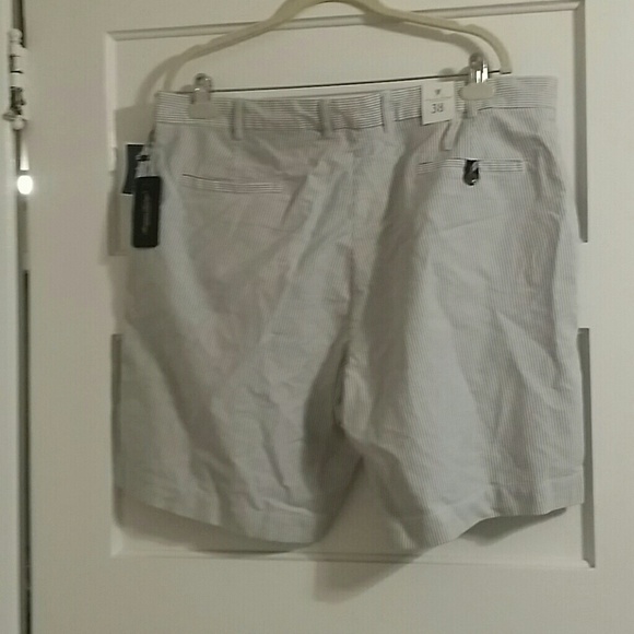 Men's seer sucker shorts size 38 - Picture 2 of 3