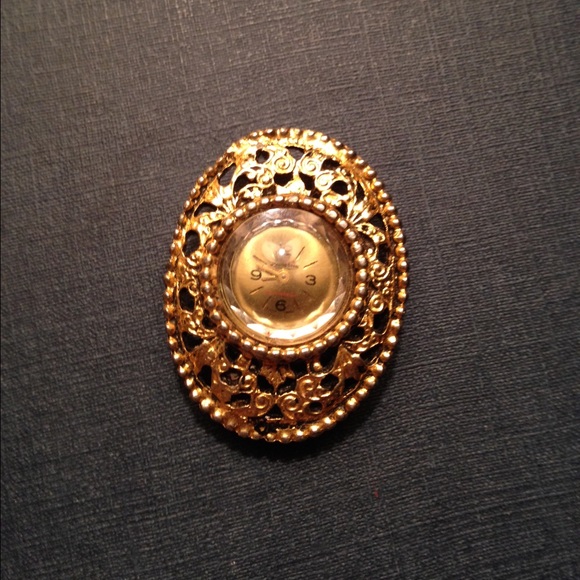 Lucerne watch - Picture 1 of 4