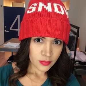 Meet your Posher, Alma