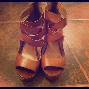 Tan Wedges