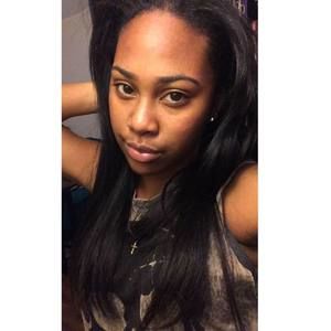 Meet your Posher, Kiana