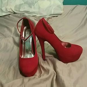 Red 5.5 inch platform heel