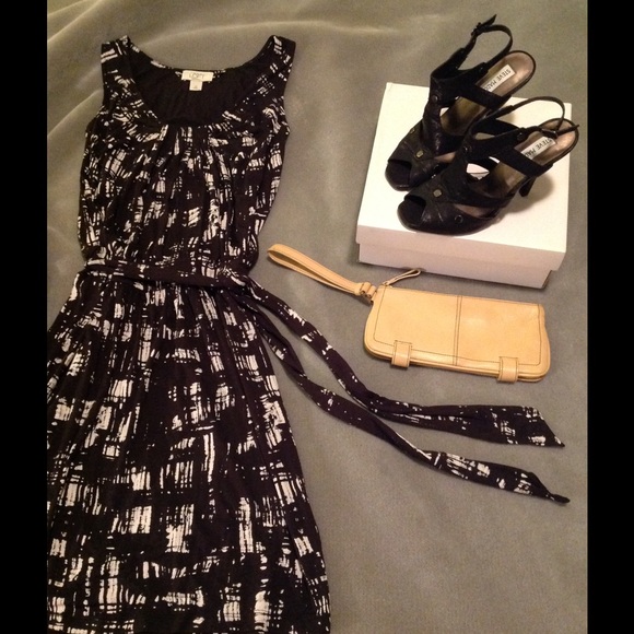 LOFT pullover dress, fast drying, great for travel - Picture 2 of 4