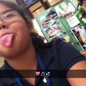 Meet your Posher, Lesly