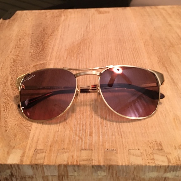 Gold rimmed Ray Bans