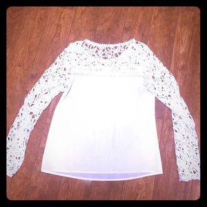 White lace sleeved blouse