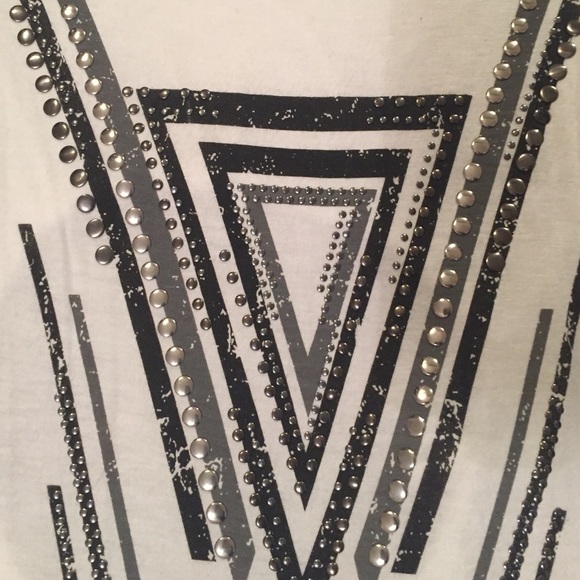 Daytrip White Open Back Blouse - Picture 2 of 4