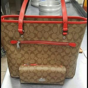 coach purse and matching wallet