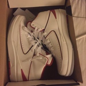 DS JORDAN 2s
