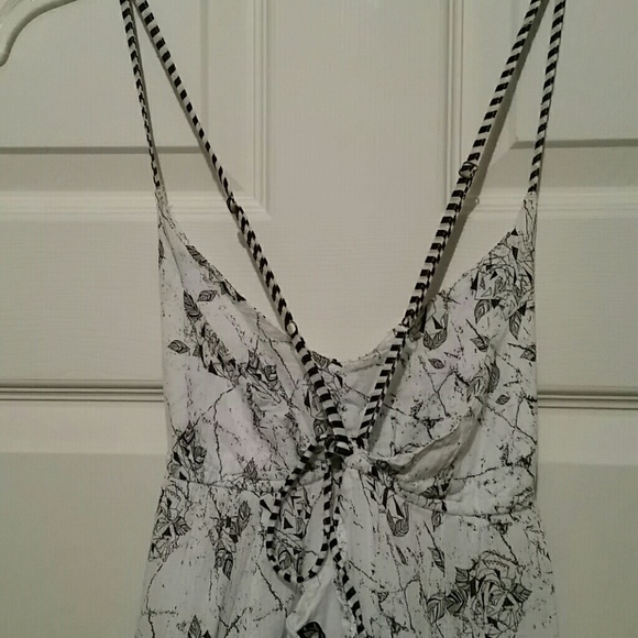 Volcom flower printed dress - Picture 3 of 3