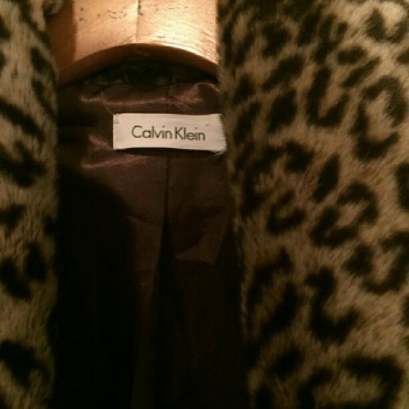 Calvin Klein - Picture 2 of 3