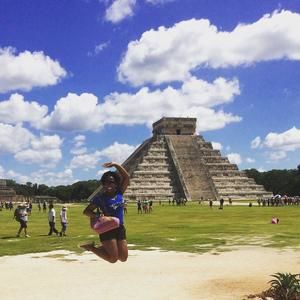 Meet your Posher, Robin