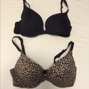 Pink Victoria's Secret bras  (2 for 1)