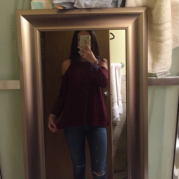 Cut out shoulder top