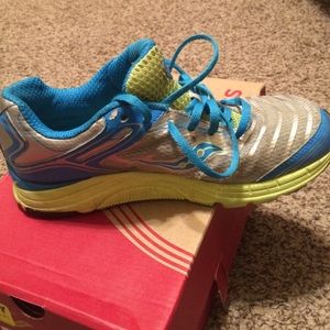 Saucony G Kivara 3