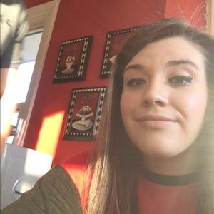 Meet your Posher, Emma