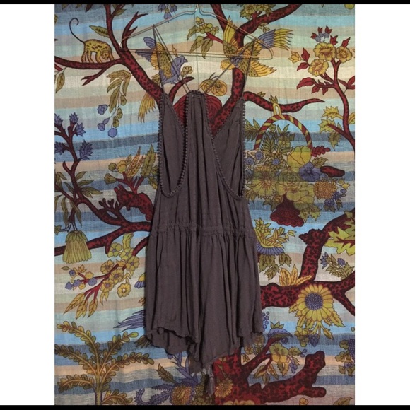 Urban Outfitters Romper - Picture 2 of 4