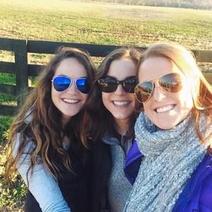 Meet your Posher, Olivia