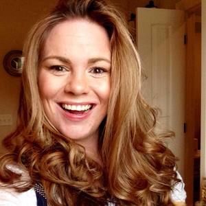 Meet your Posher, Hollie