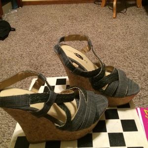 Rue 21 Sophie wedge sandals