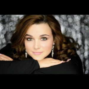 Meet your Posher, Charlsey