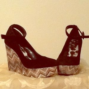 Jessica Simpson Black Wedges size 9 $20