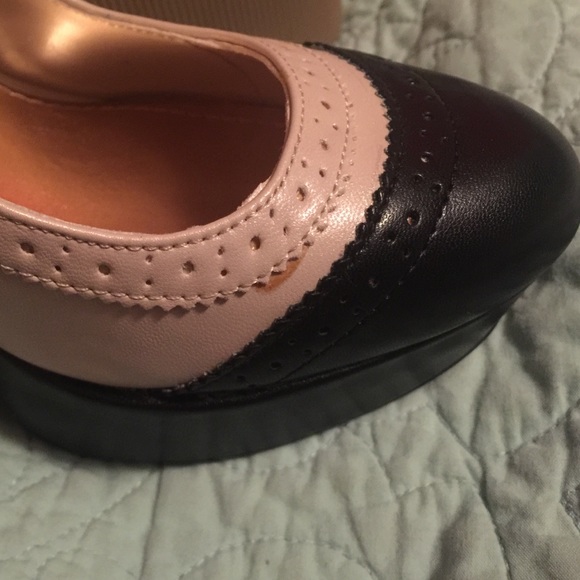 LC Lauren Conrad pumps - Picture 3 of 4