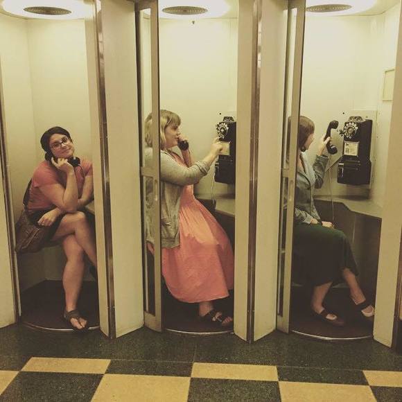 Meet your Posher, Jen - Picture 2 of 2