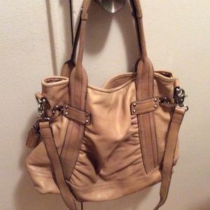 B makowsky tote