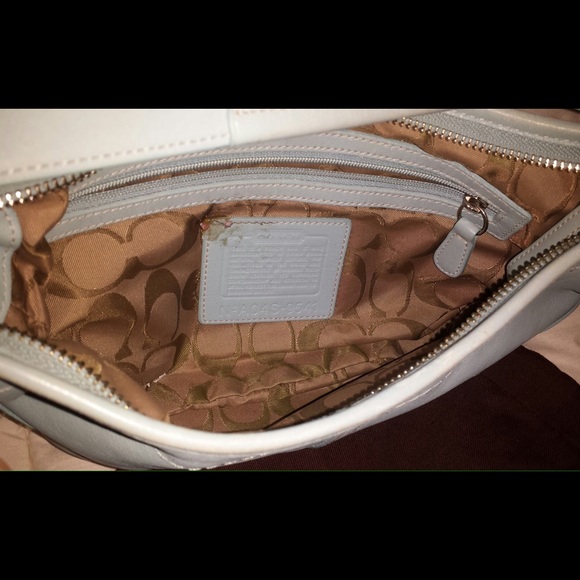 Authentic Coach Blue Leather hobo - Picture 2 of 3