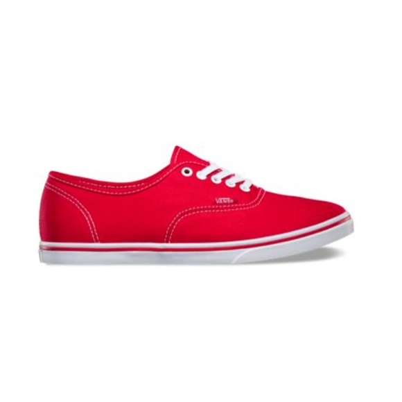 ❤️Red and white Vans❤️