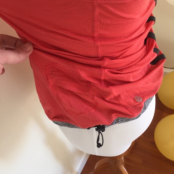 Lululemon running tank - Picture 4 of 4