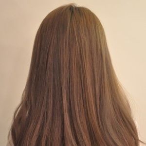 Meet your Posher, Holly