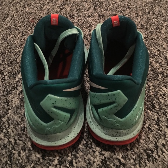 Lebron 11 low - Picture 3 of 4