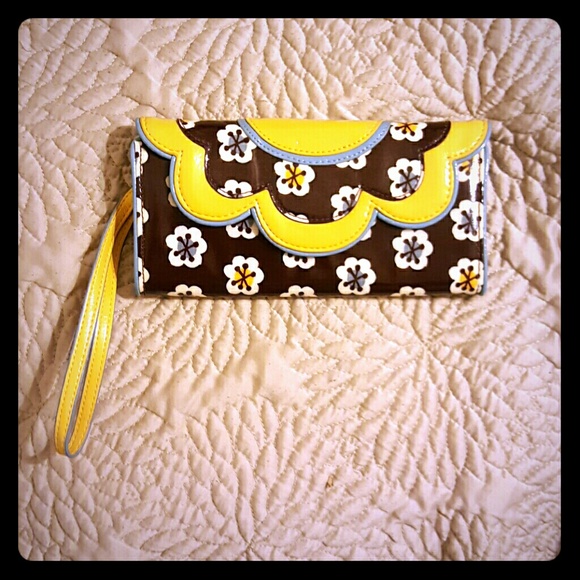 Vera Bradley Frill Wristlet Wallet
