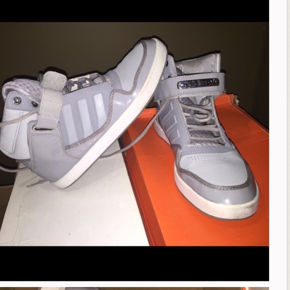 Men's adidas sneakers 👟🕶