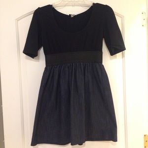 Dress black and Jean