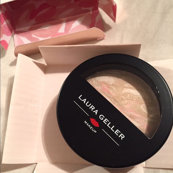 Laura Geller Balance n Brighten in Shade Porcelain - Picture 1 of 4