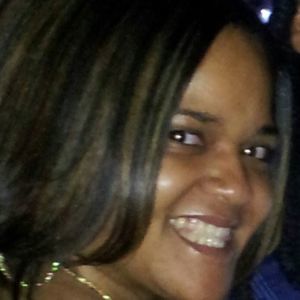 Meet your Posher, Anisa