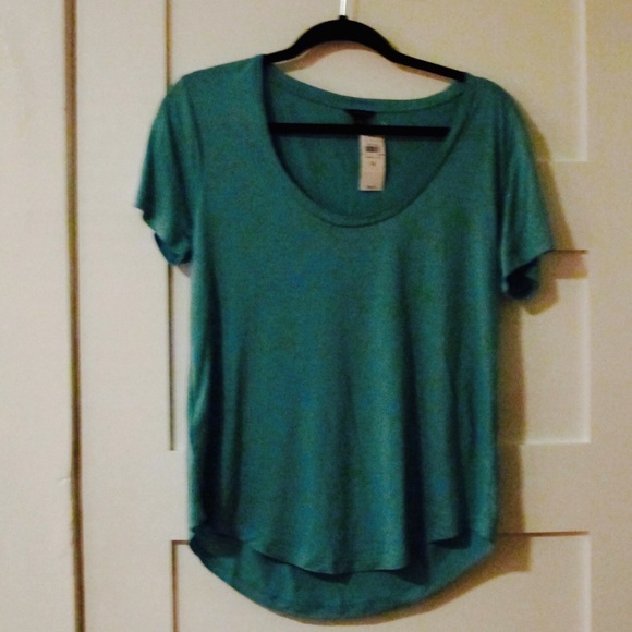 Ann Taylor Tops - NWT Ann Taylor short sleeve teal T