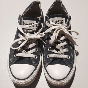 Blue Converse sneakers W6.5