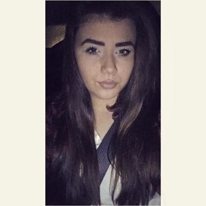 Meet your Posher, Crystal