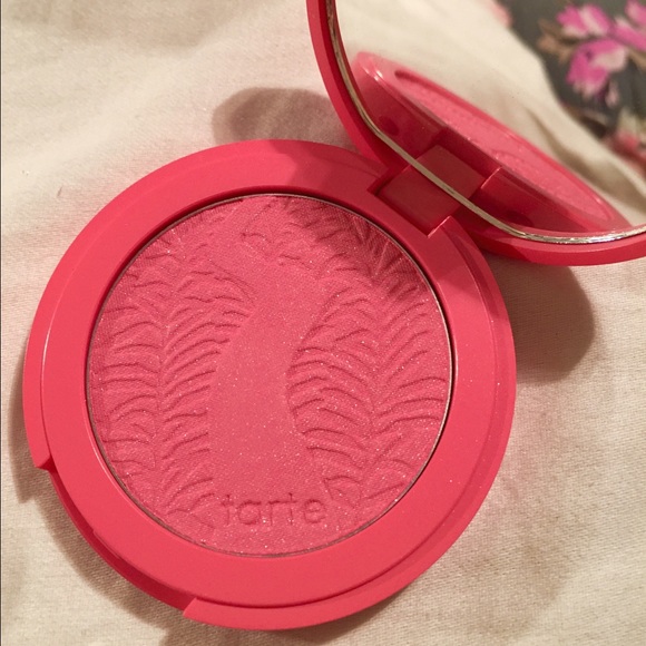 Tarte blush in shade Fearless-NEW