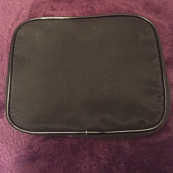 Lancôme Paris Cosmetic Bag - Picture 3 of 4